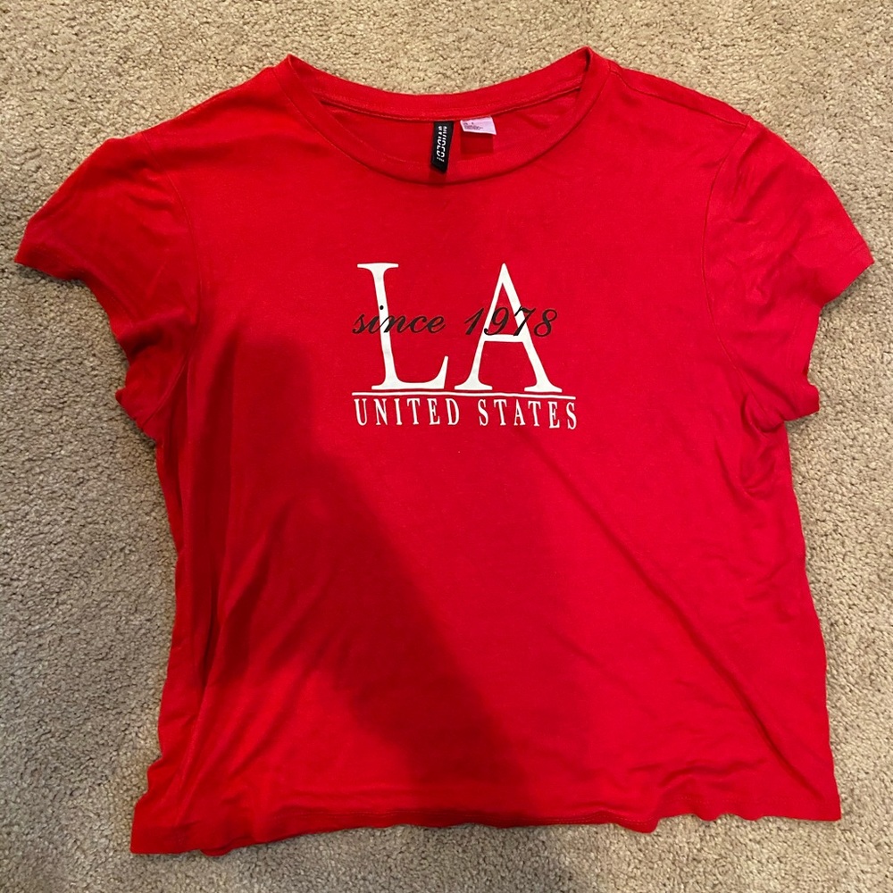 Red H&M LA Hearts Cropped T-Shirt